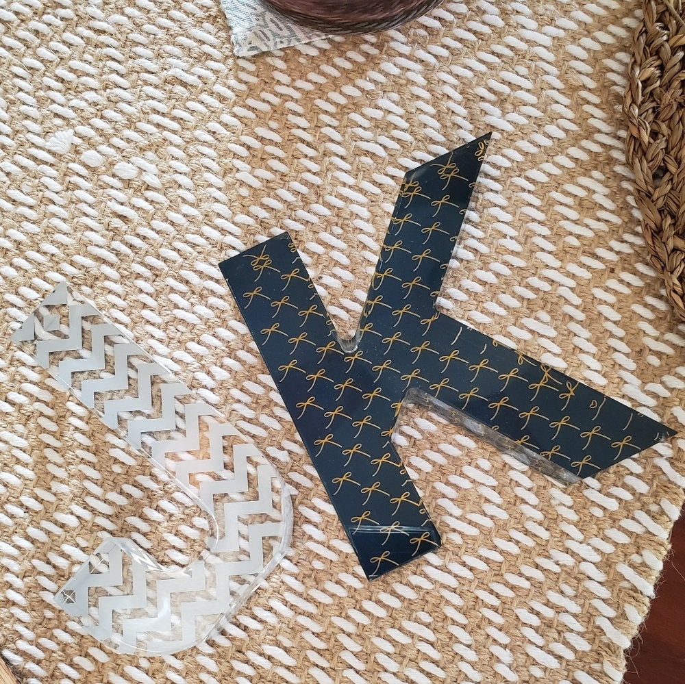 Acrylic letter decor